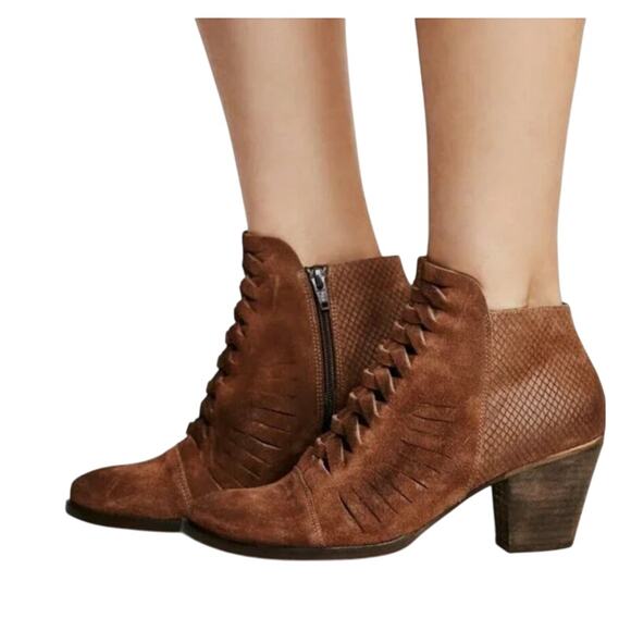 Free People Ankle Booties Suede Block Heel Dark Brown Women's Size 7.5 - Picture 2 of 13